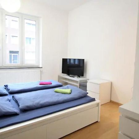 Privatzimmer Nahe Bahnhof Und City Wurzburg Ngoại thất bức ảnh