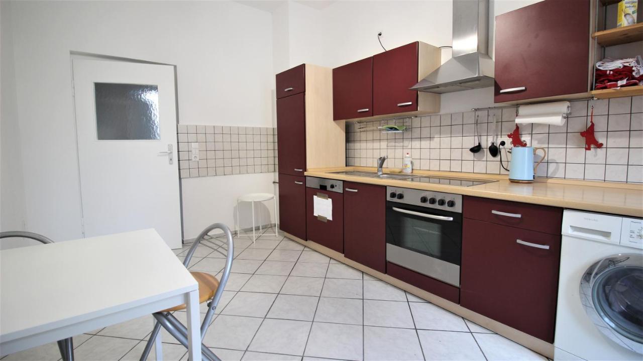 Privatzimmer Nahe Bahnhof Und City Wurzburg Ngoại thất bức ảnh