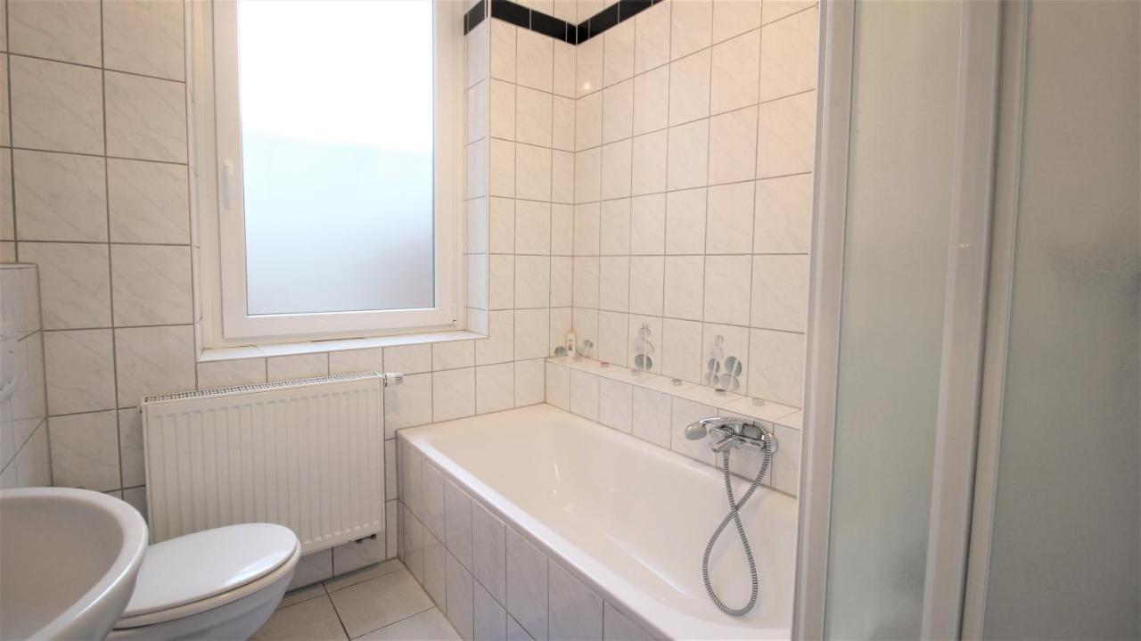 Privatzimmer Nahe Bahnhof Und City Wurzburg Ngoại thất bức ảnh