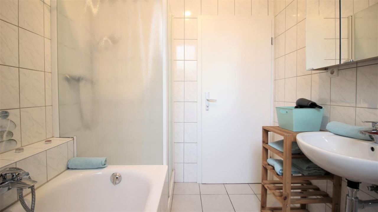 Privatzimmer Nahe Bahnhof Und City Wurzburg Ngoại thất bức ảnh