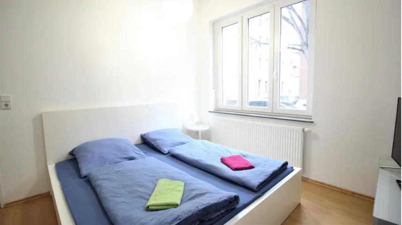 Privatzimmer Nahe Bahnhof Und City Wurzburg Ngoại thất bức ảnh