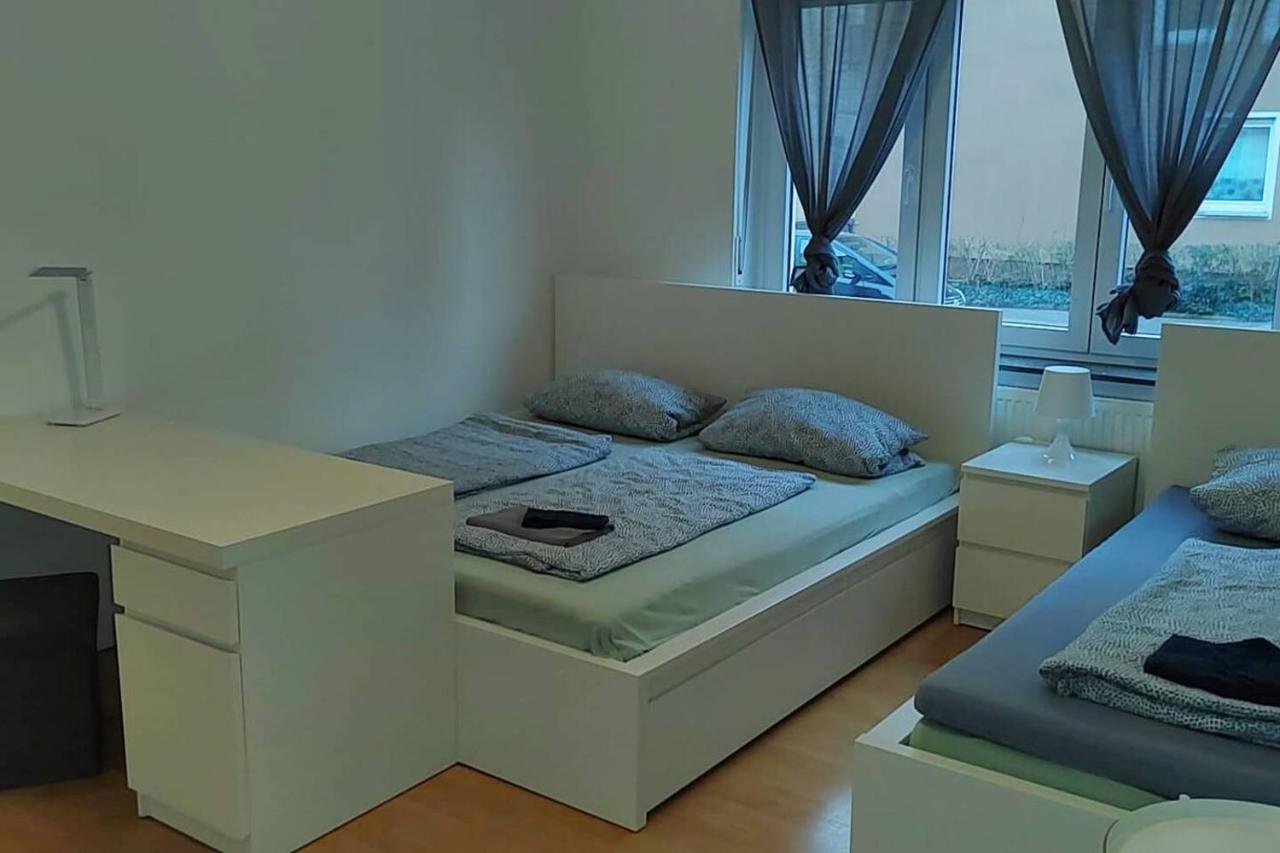 Privatzimmer Nahe Bahnhof Und City Wurzburg Ngoại thất bức ảnh